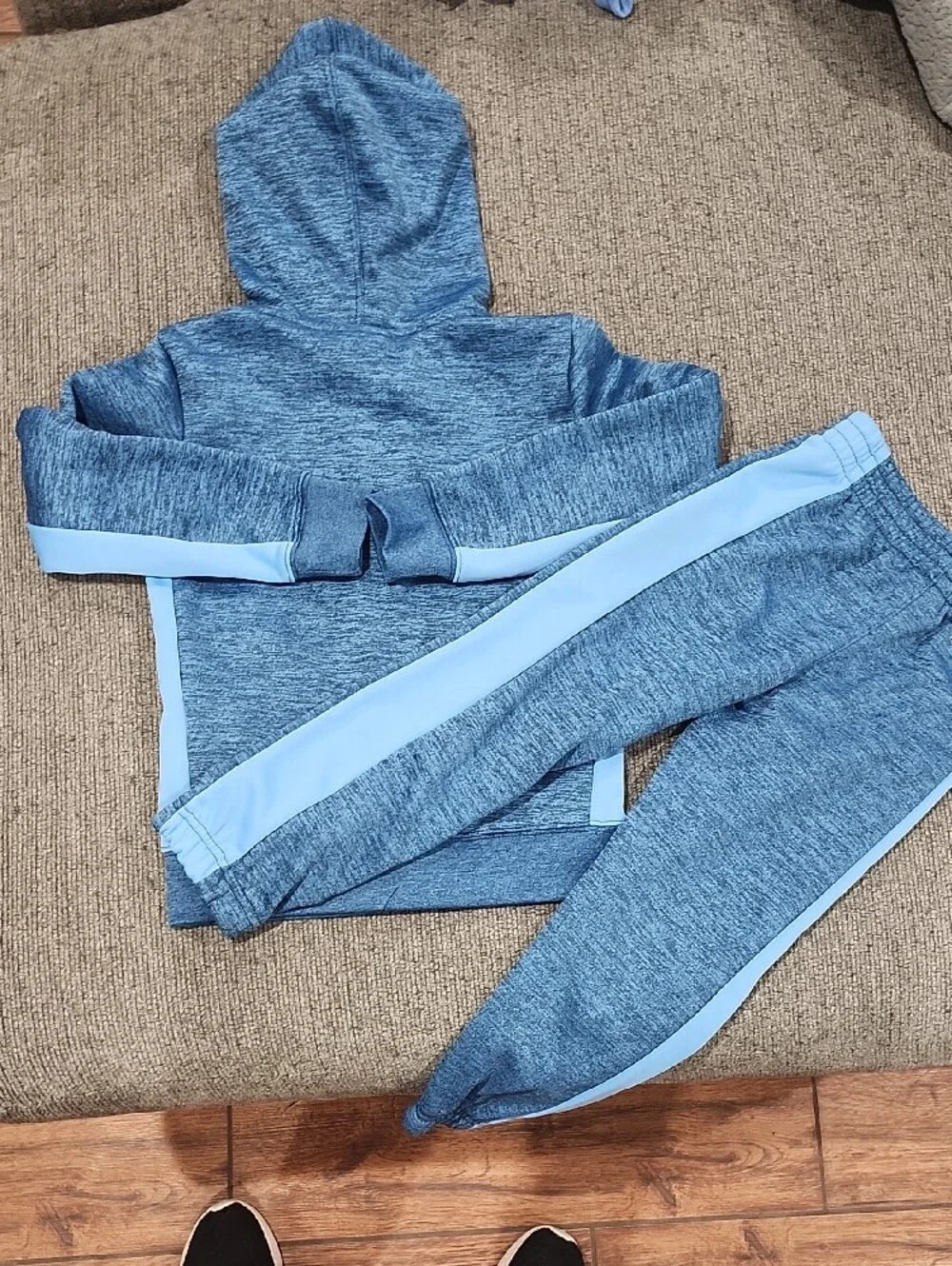 Nike Boys Light & Heather Blue Hoodie and Joggers Set - Picture 3 of 3